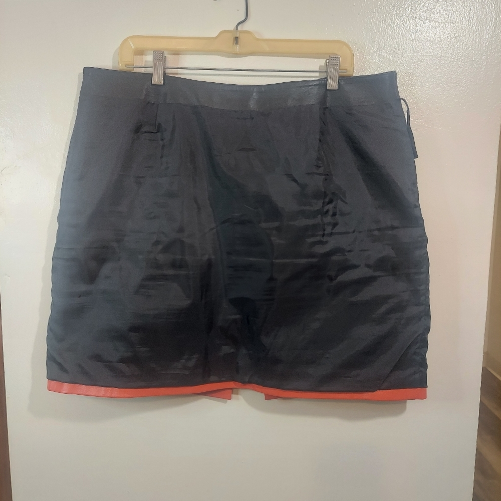 Genuine Lesther Skirt